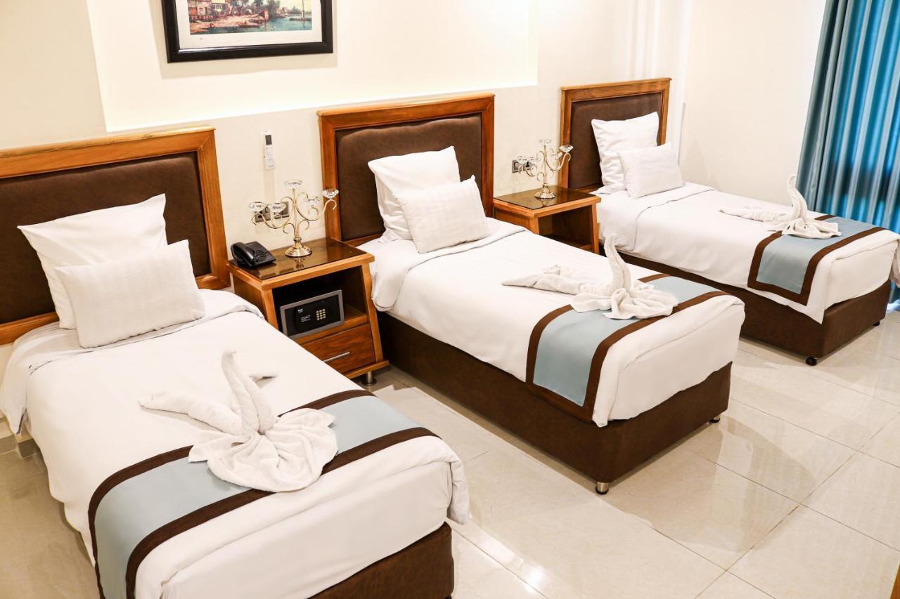 Al Raad Hotel Aqaba Exteriör bild
