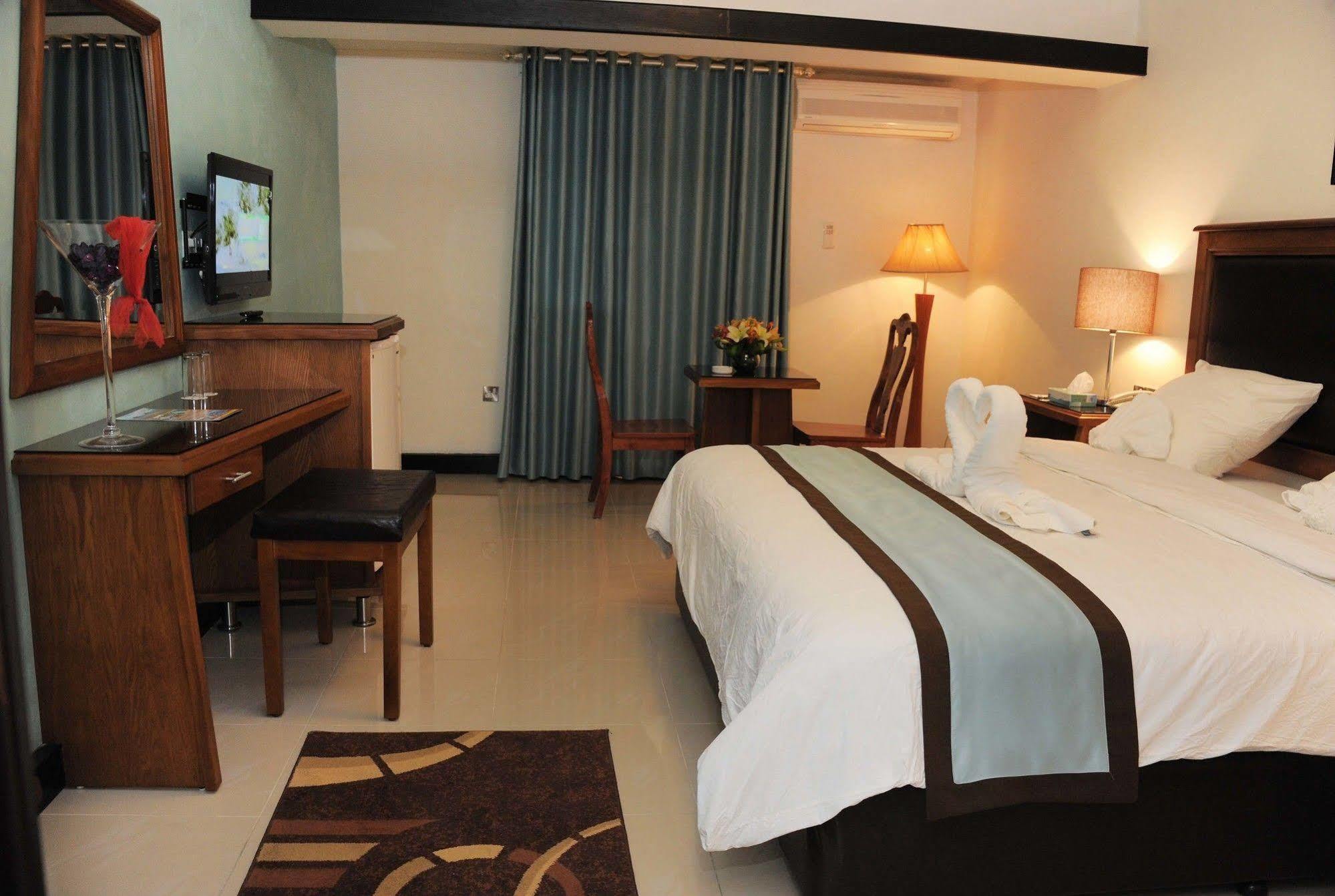 Al Raad Hotel Aqaba Exteriör bild